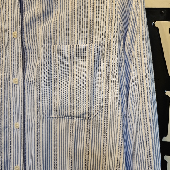 Zara Striped Shirt Dress (size S) in Blue & White. - Picture 6 of 7